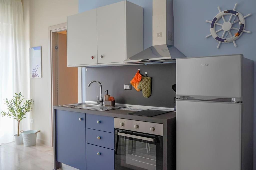 Mediterranea Apartment- Central Station - Free Wifi&Netflix 바리 외부 사진