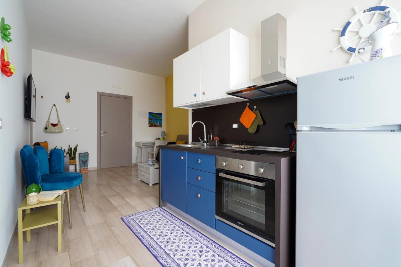 Mediterranea Apartment- Central Station - Free Wifi&Netflix 바리 외부 사진